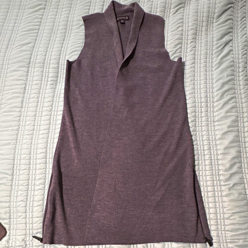 Nanette Lepore S cardigan, preppy, casual or business, EUC, 50% extra fine wool